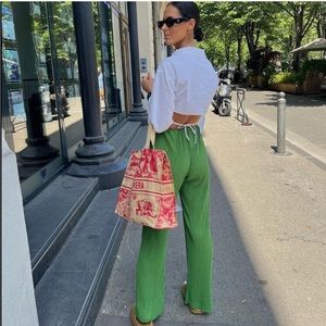 Truly Couture 2-Piece Pleated Top & Pull-On Pants